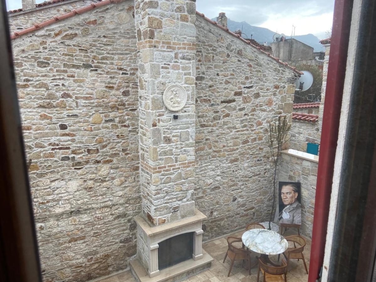 Dionysos 1789 Boutique Hotel Foça Exterior foto