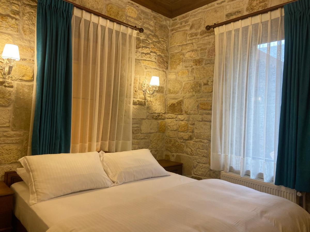 Dionysos 1789 Boutique Hotel Foça Exterior foto