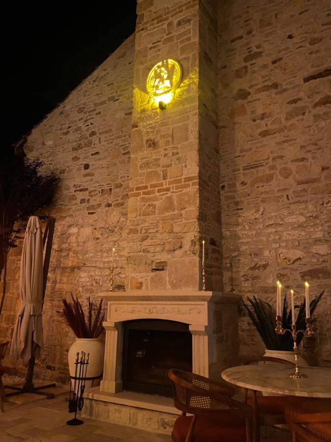 Dionysos 1789 Boutique Hotel Foça Exterior foto